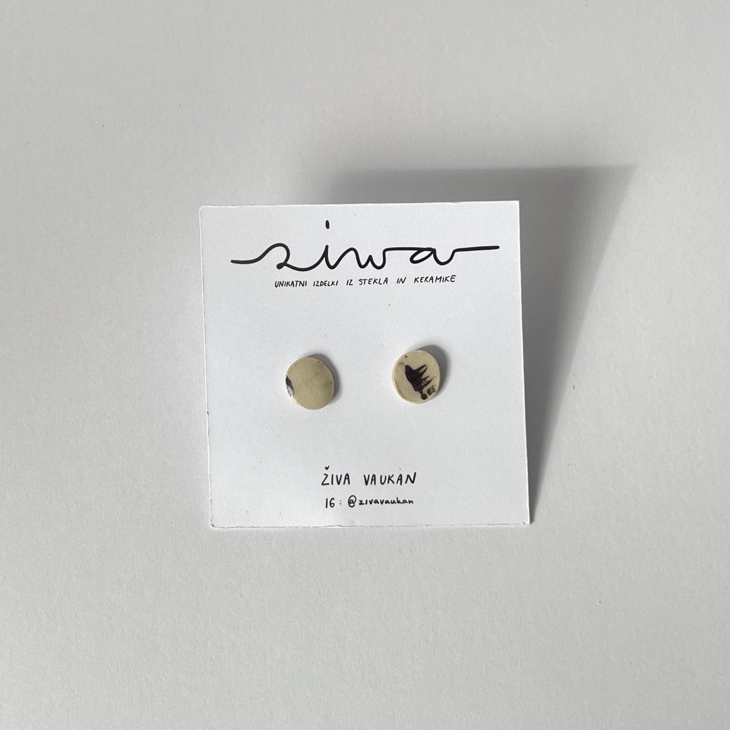 Pause - uhani iz gline